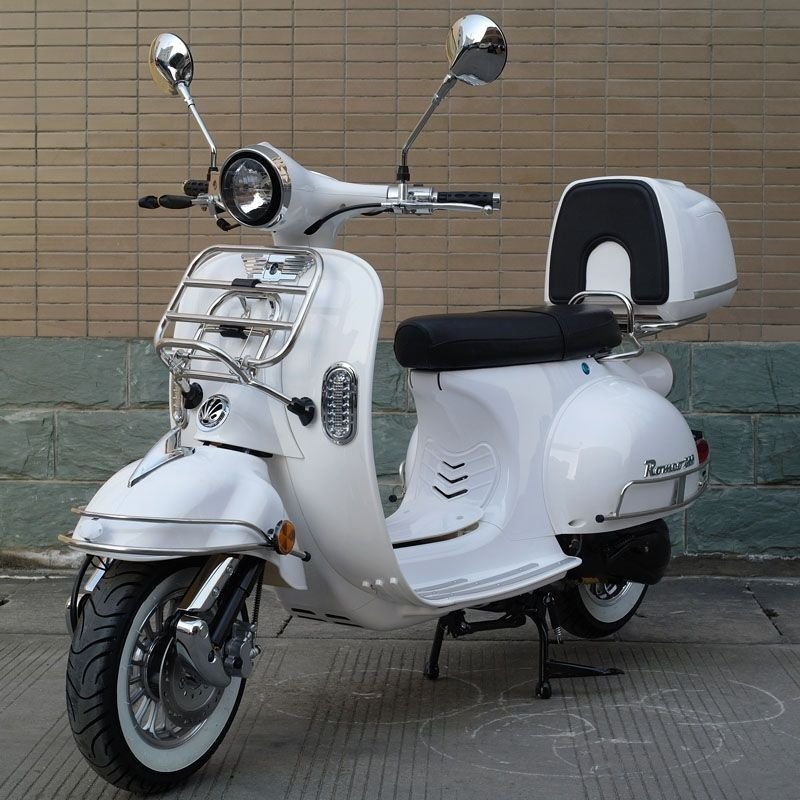 Dongfang Romeo 200cc Retro Moped Scooter, Automatic CVT, High-Power Engine - Image 2