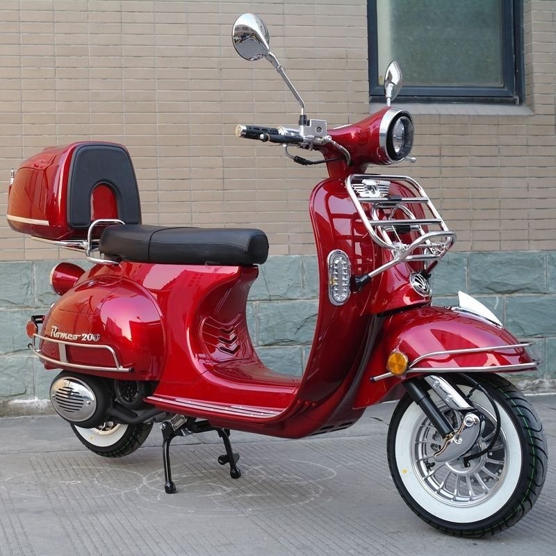 Dongfang Romeo 200cc Retro Moped Scooter, Automatic CVT, High-Power Engine - Image 10