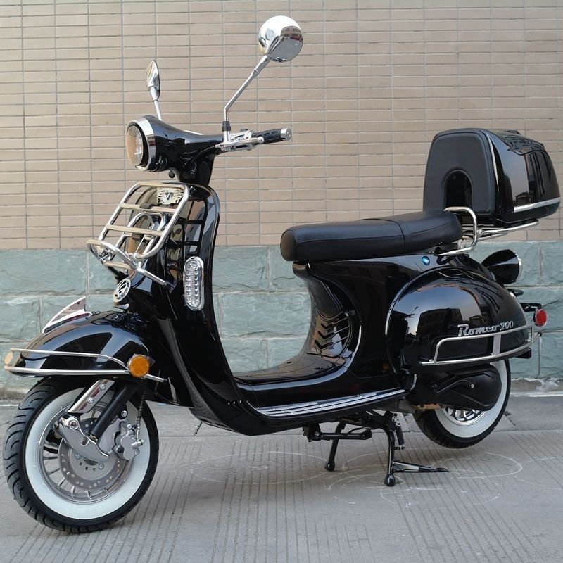 Dongfang Romeo 200cc Retro Moped Scooter, Automatic CVT, High-Power Engine - Image 3