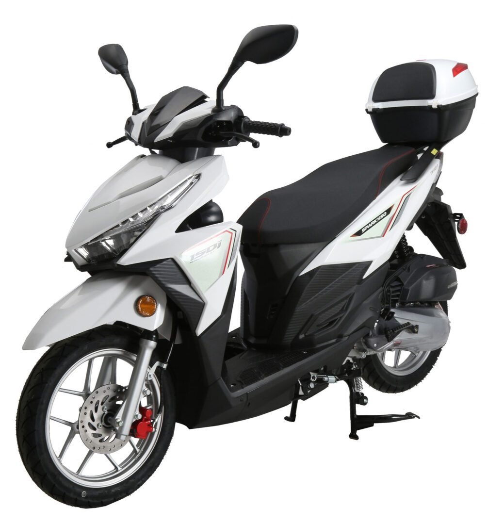 Vitacci Spark 150cc Street Legal Scooter, CVT Automatic, 4-Stroke, Air-Cooled Engine (GY6) - Image 4