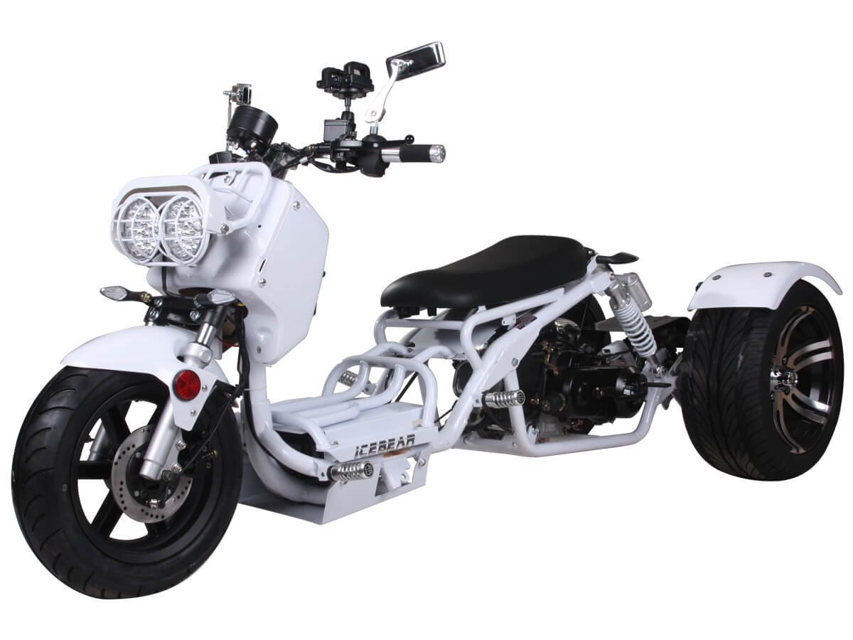 Ice Bear Maddog (PST50-19N) 50cc Trike, Automatic, 4-Stroke Air-Cooled Engine, 22” Seat Height - Image 4