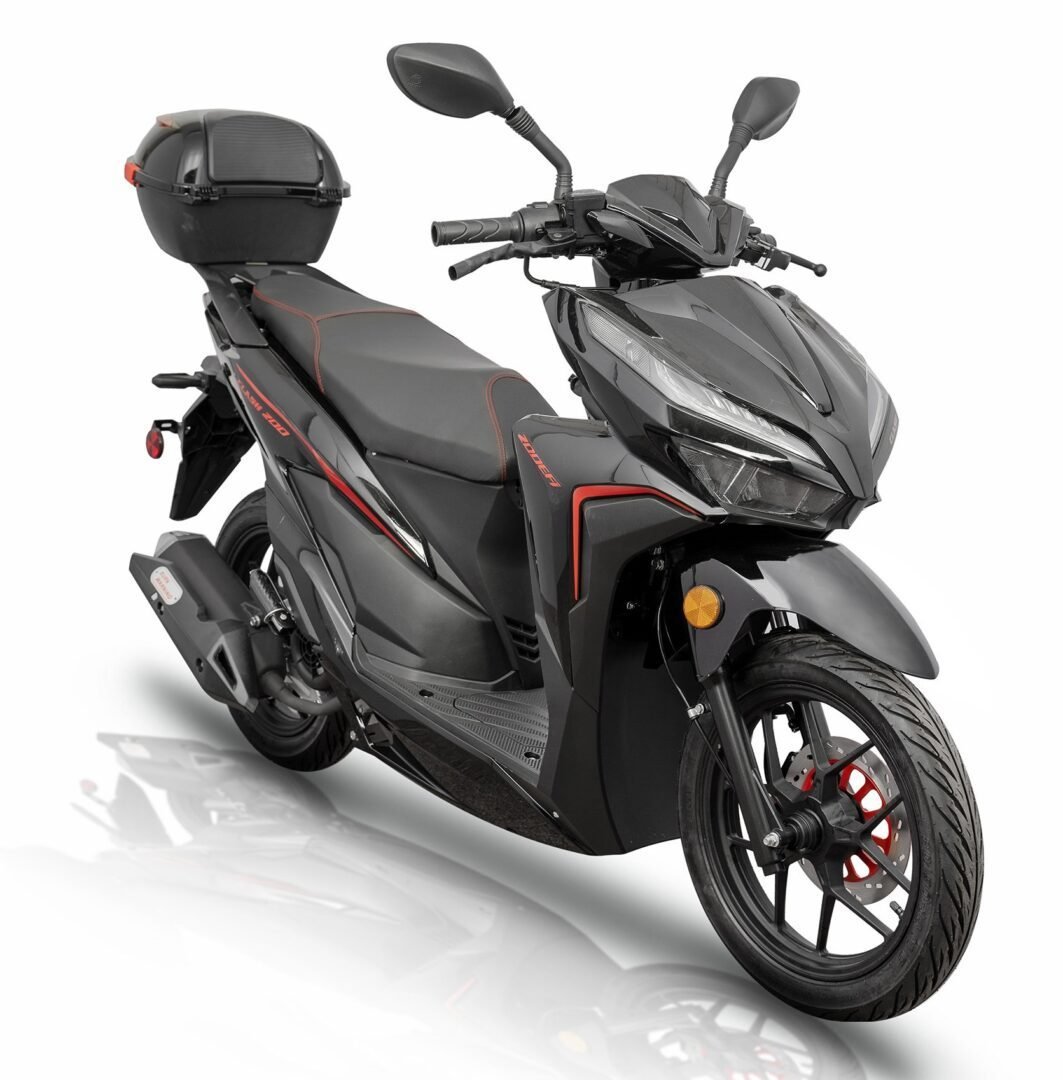 Vitacci Clash 200 EFI Scooter, Digital Speedometer, LED Lighting, Premium Alloy Wheels - Image 7